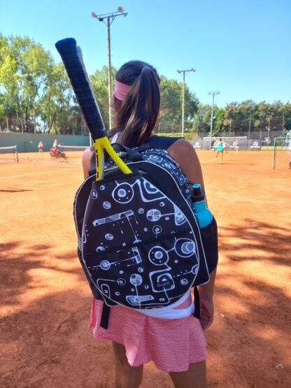 Mochila Raquetera Kiki Pocket - Image 3